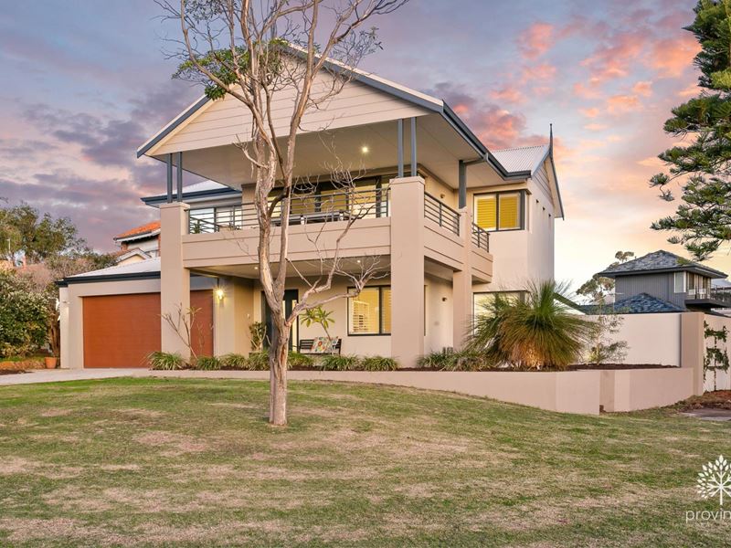 11 Roebuck Drive (cnr Success Crescent), Salter Point
