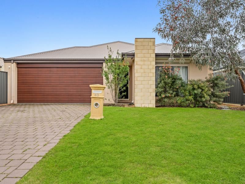 42 Montane Turn, Banksia Grove