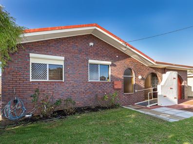 11 Bunning  Boulevard, East Bunbury WA 6230