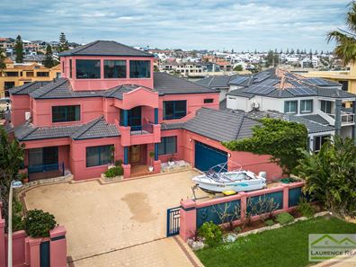 3 Clarecastle Retreat, Mindarie WA 6030