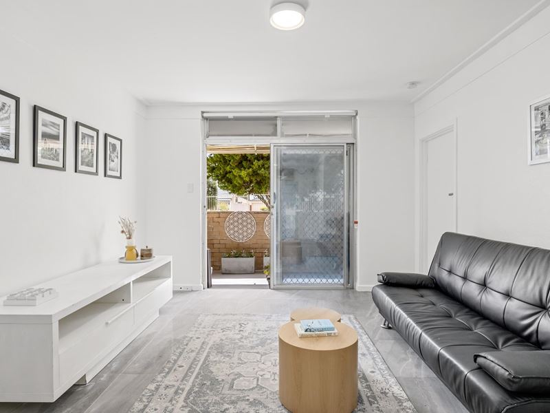 23/26 Golf View Street, Yokine