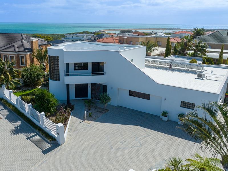 4 Atkin Place, Ocean Reef