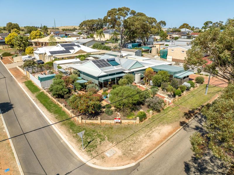 4 Cook Street, Northam