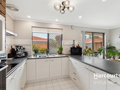 4/50 Chambers Way, Noranda WA 6062