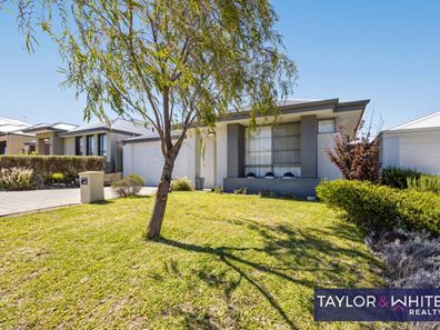 9 Aerial Way, Clarkson WA 6030