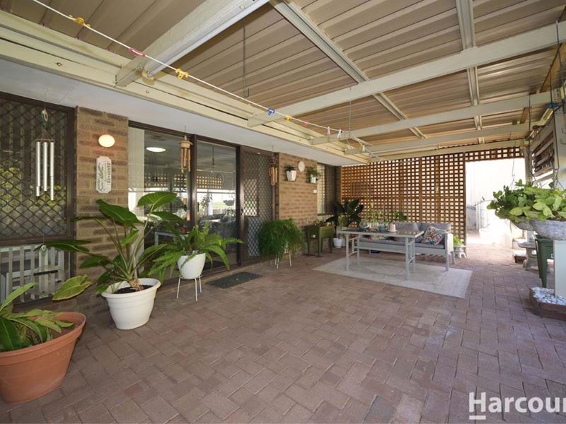 12 Gallop Close, Heathridge