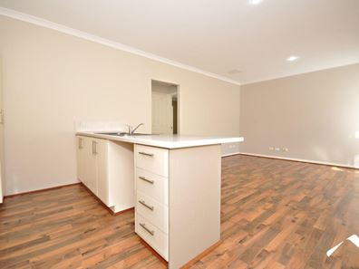 4A Ringmer Street, Westminster WA 6061