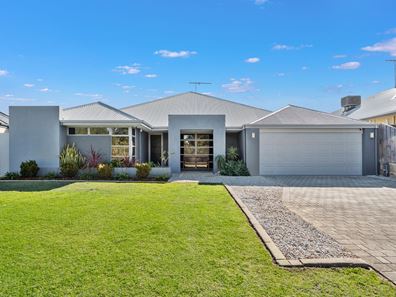 13 Karon Vista, Halls Head WA 6210