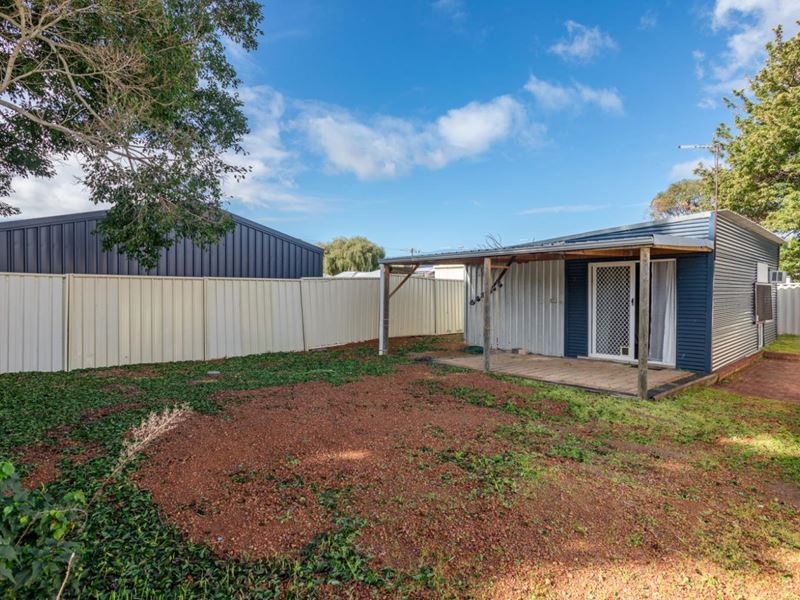 11A Maclaggan Turn, Coodanup WA 6210