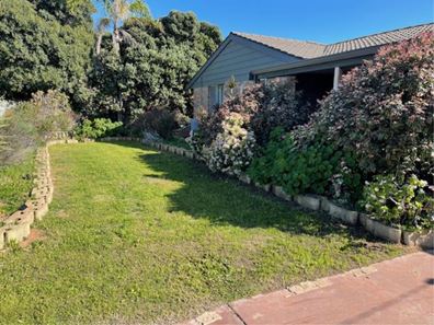 11 Hardman Road, Rangeway WA 6530