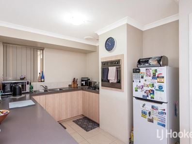 4/17 Allnutt Street, Mandurah WA 6210