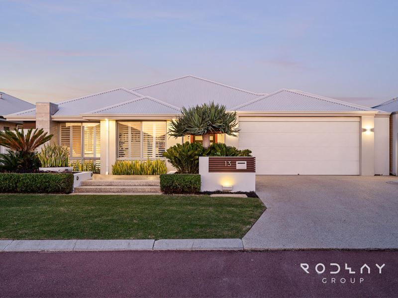 13 Mirbelia Rd, Byford