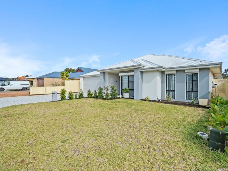 36 Batavia Quays, South Yunderup WA 6208