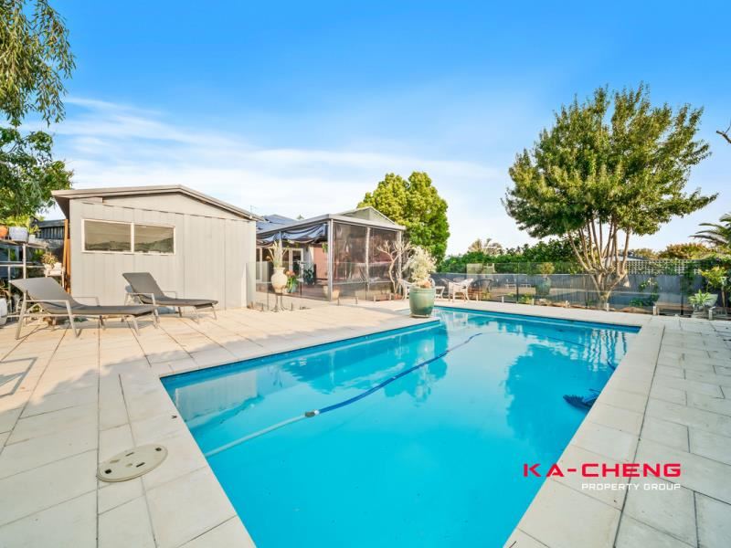 12 Mirador Road, Morley