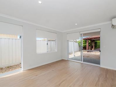 42A Breaden  Drive, Cooloongup WA 6168