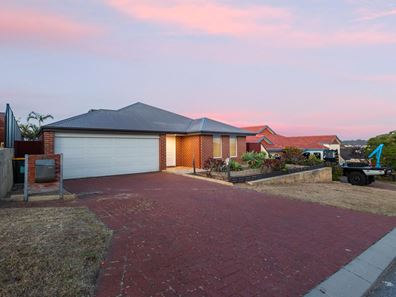 16 Boranup Avenue, Clarkson WA 6030