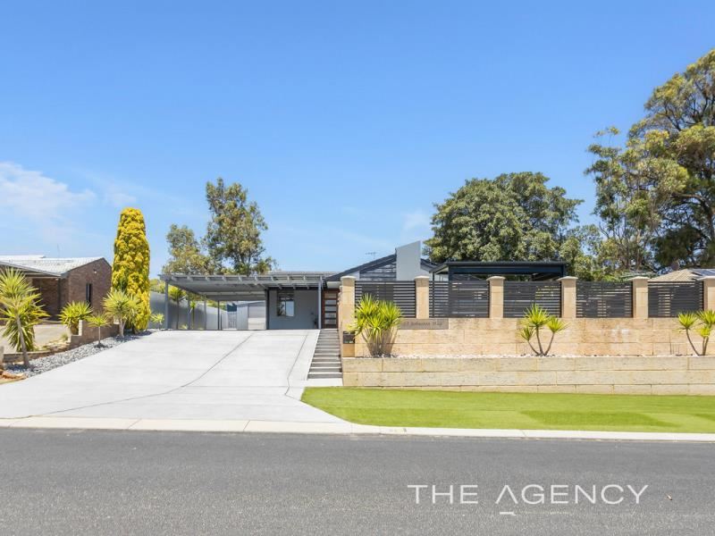 15 Johnston Way, Padbury WA 6025