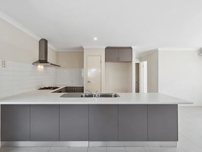 60 Delapre Drive, Ellenbrook WA 6069
