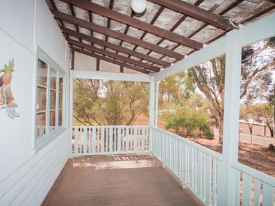 2 Thackrah Avenue, Northam WA 6401