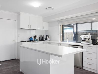 87 Burleigh Drive, Australind WA 6233