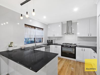 14 Merian Close, Bentley WA 6102