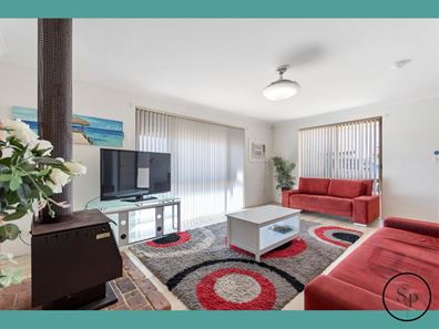 9B Magnolia Rise, Halls Head WA 6210