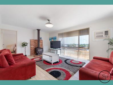 9B Magnolia Rise, Halls Head WA 6210