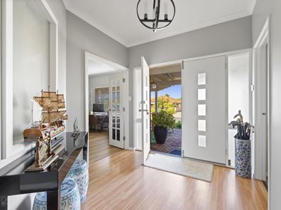 77 Bayport Circuit, Mindarie WA 6030