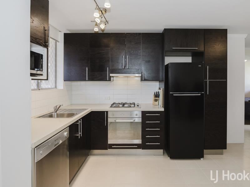 33B/49 Herdsman Parade, Wembley WA 6014