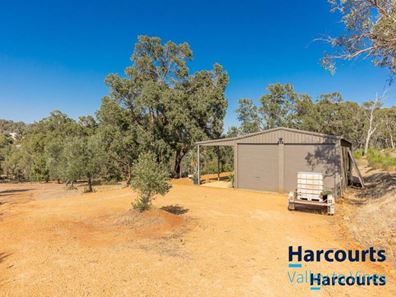 35 Lorikeet Court, Chittering WA 6084