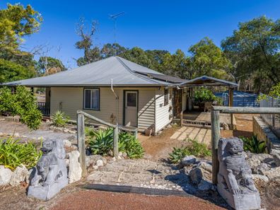 7 Altona Drive, Herron WA 6211