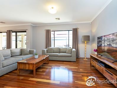 91 Gaebler Road, Hammond Park WA 6164