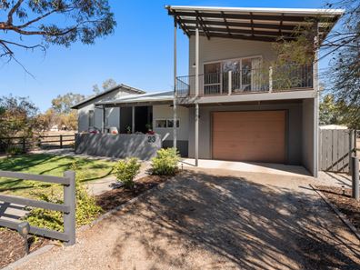 23 Bartram Street, Beverley WA 6304