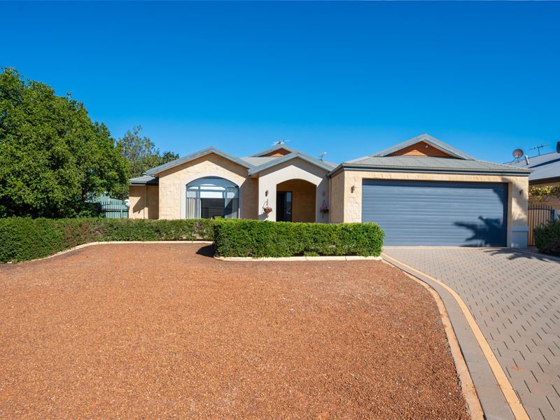 44 Longmore Parade, Broadwood WA 6430