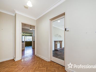 22 Parmelia Way, Bassendean WA 6054