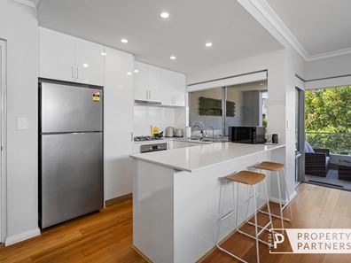 3/137 Westview Street, Scarborough WA 6019