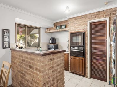 11 Balmain Road, Greenmount WA 6056