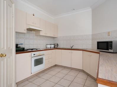 2/37 Oberthur Street, South Kalgoorlie WA 6430
