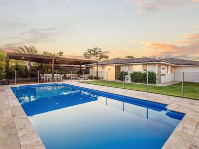 34 Waldorf Street, Carine WA 6020