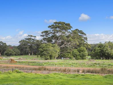 25 Whistler Drive, Karridale WA 6288