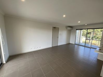 213/9 Central Terrace, Beckenham WA 6107