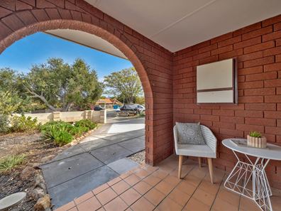 21 Debenham Way, Hillarys WA 6025