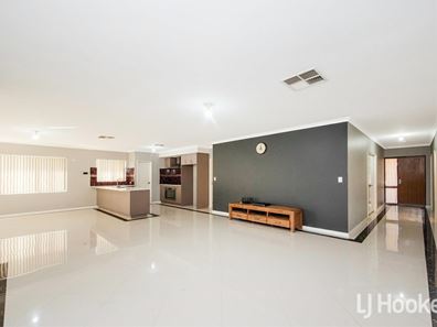 3 Bardook Gardens, Forrestfield WA 6058