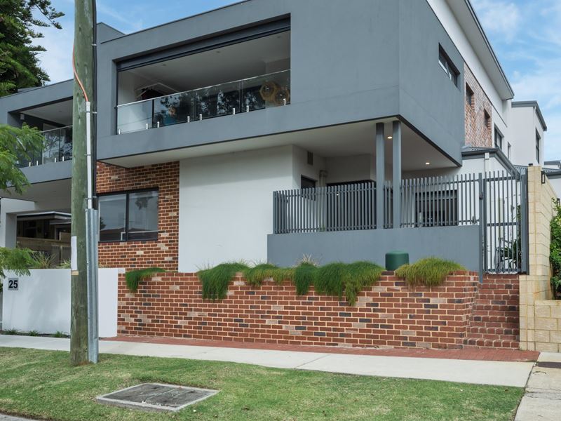 1/25 Eighth Avenue, Maylands WA 6051