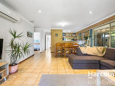 14B Galaxy Court, Alexander Heights WA 6064