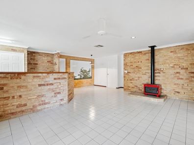 26 St Johns Court, Kingsley WA 6026