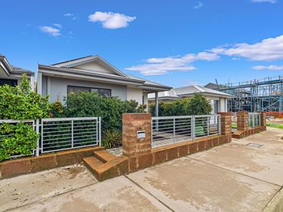 19 Casterton Road, Byford WA 6122