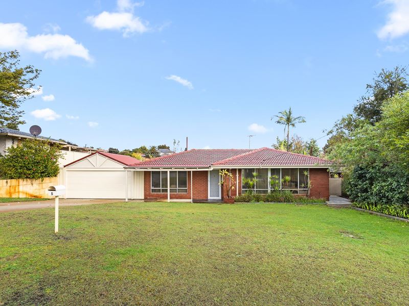5 Hawk Grove, Willetton