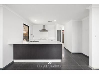 22 Marsland Road, Midvale WA 6056