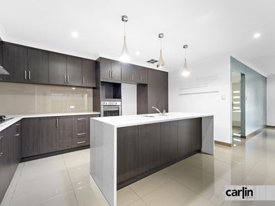 8 Soundview Rise, Yangebup WA 6164